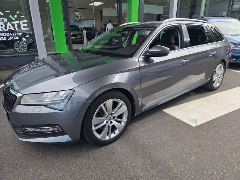 Skoda Superb 63.000 km 28.880 € Essen 45326