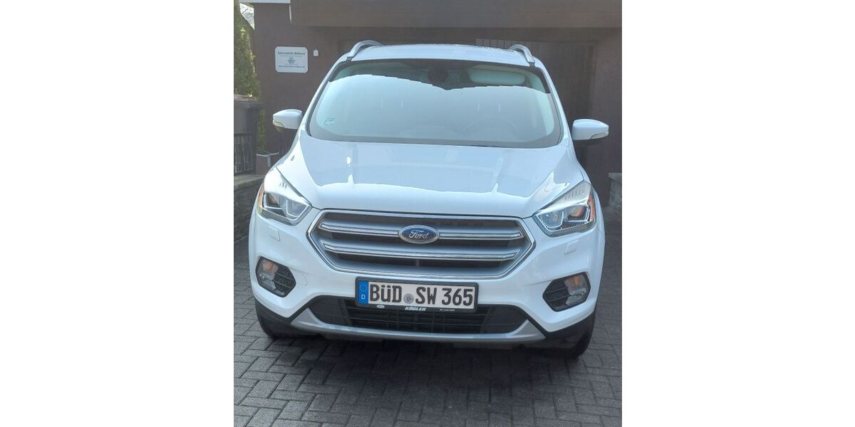 Ford Kuga 97.100 km 13.800 &euro; Kefenrod 63699