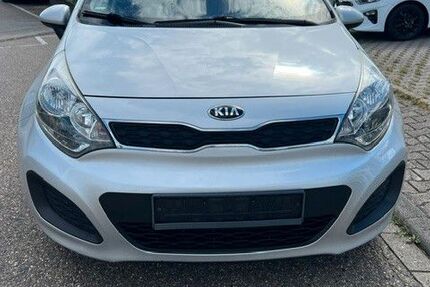 Kia Rio 119.762 km 4.600 &euro; Pforzheim 75179