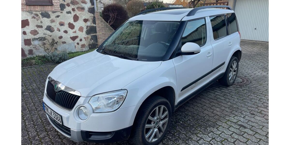 Skoda Yeti 115.000 km 9.500 &euro; Wolken 56332