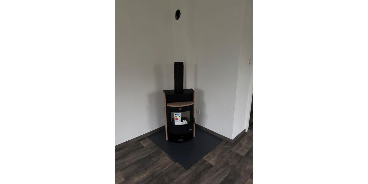 Erdgeschoßwohnung Münchberg - 3 Zimmer, 70 m&sup2;, 750&euro; | Angebot:26255306