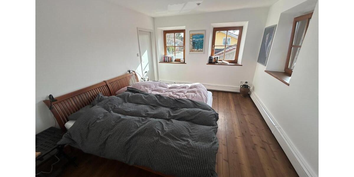 Einfamilienhaus Huglfing - 6 Zimmer, 203 m&sup2;, 1.050.000&euro; | Angebot:26800530