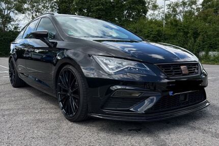 Seat Leon 119.028 km 15.450 &euro; Rutesheim 71277