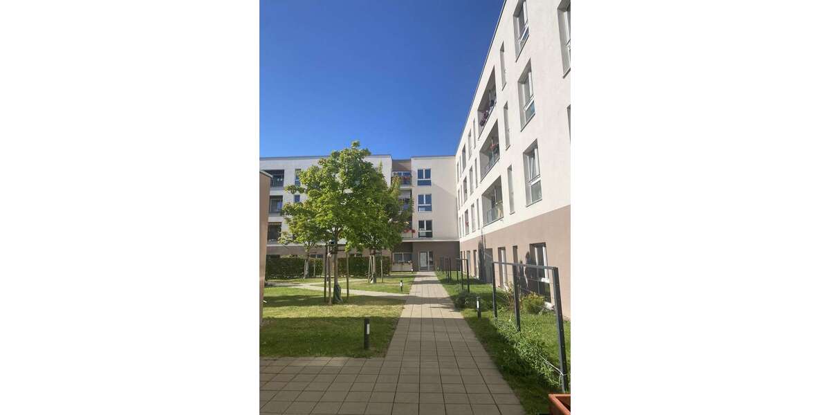 Wohnung zum Mieten in Erfurt 970 € 92.81 m² 2 zimmer