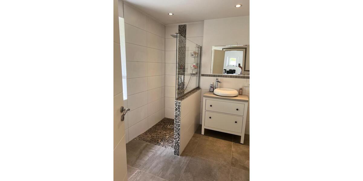 Einfamilienhaus Steinwenden - 3 Zimmer, 110 m&sup2;, 1.200&euro; | Angebot:26331201