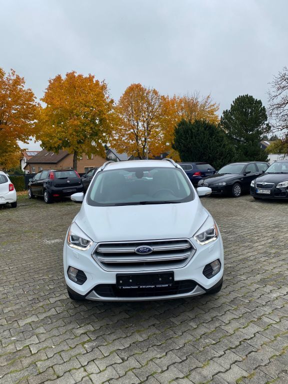 Ford Kuga 100.000 km 12.500 € Suppingen 89150