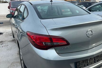 Opel Astra 200.000 km 2.750 € Mannheim 68159