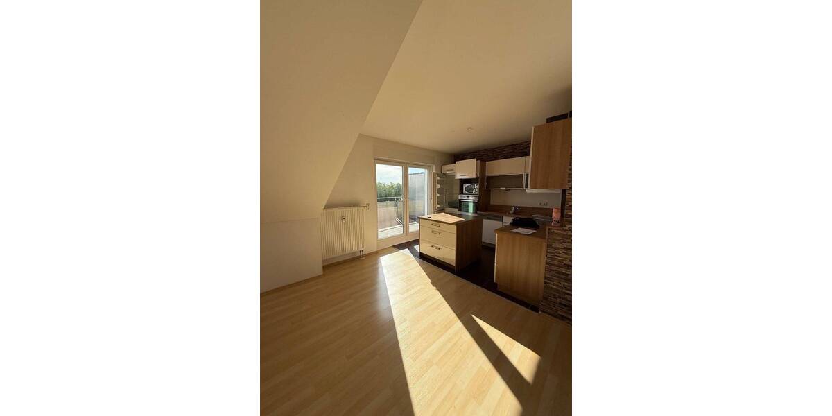 Etagenwohnung Köln Ehrenfeld - 2 Zimmer, 68 m&sup2;, 580&euro; | Angebot:26702829