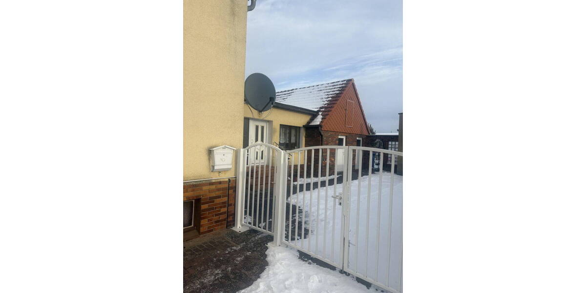 Doppelhaushälfte Tribsees - 4 Zimmer, 85 m&sup2;, 160.000&euro; | Angebot:26016312