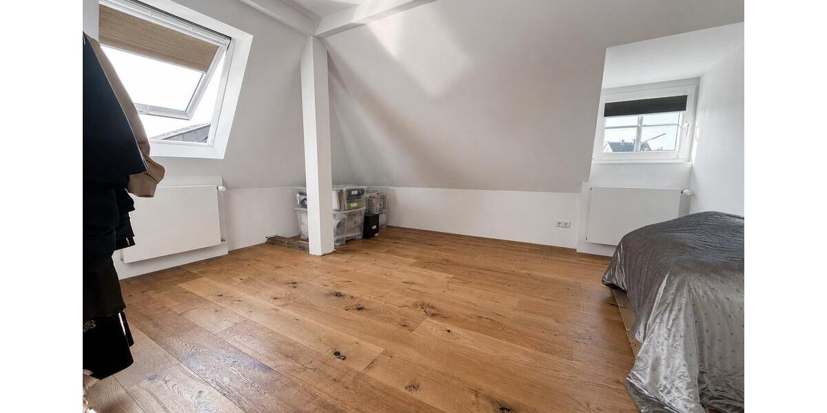 Einfamilienhaus Hetzerath - 7 Zimmer, 165 m&sup2;, 569.000&euro; | Angebot:26834569