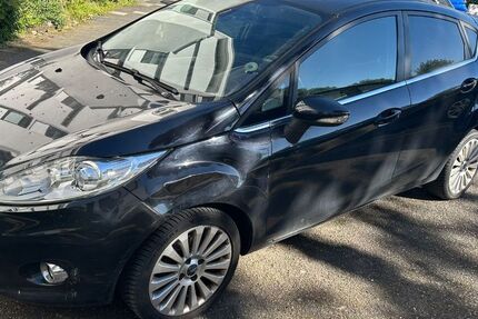 Ford Fiesta 154.757 km 2.500 &euro; Köln 50829