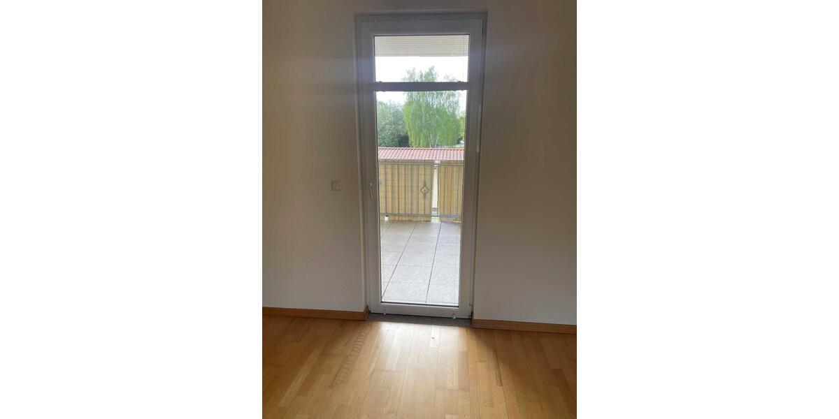 Etagenwohnung Diesdorf - 4 Zimmer, 127 m&sup2;, 570&euro; | Angebot:26426156