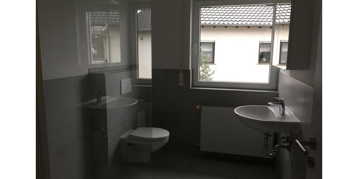 Etagenwohnung Karlstein am Main - 5 Zimmer, 105 m&sup2;, 1.200&euro; | Angebot:26704320