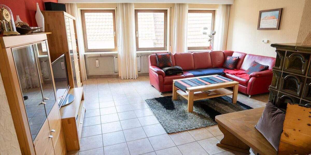 Einfamilienhaus Mellrichstadt - 5 Zimmer, 115 m&sup2;, 850&euro; | Angebot:24736767