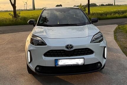 Toyota Yaris Cross 34.896 km 22.999 &euro; Jever 26441