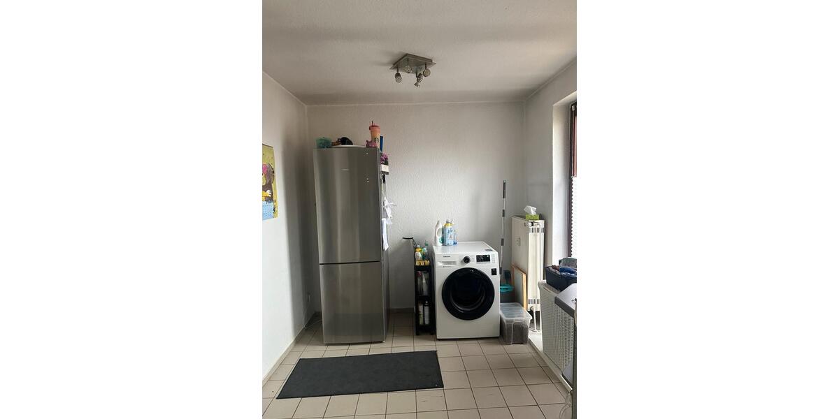 Dachgeschoßwohnung Reinfeld (Holstein) - 4 Zimmer, 100 m&sup2;, 1.000&euro; | Angebot:25269352