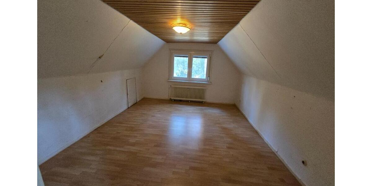 Einfamilienhaus Wildeshausen - 5 Zimmer, 100 m&sup2;, 250.000&euro; | Angebot:25853627