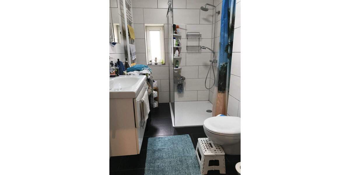 Doppelhaushälfte Uffenheim - 7 Zimmer, 182 m&sup2;, 275.000&euro; | Angebot:25777026