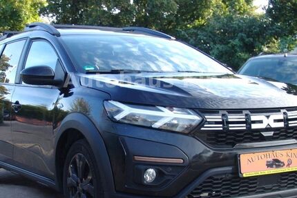 Dacia Jogger 49.000 km 18.600 &euro; Berlin 12681