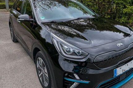 Kia Niro 97.572 km 18.777 &euro; Hilden 40724