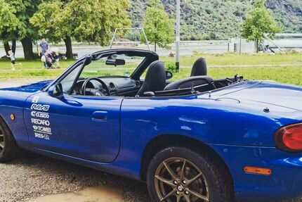 Mazda MX-5 165.000 km 2.999 € Langen 63225