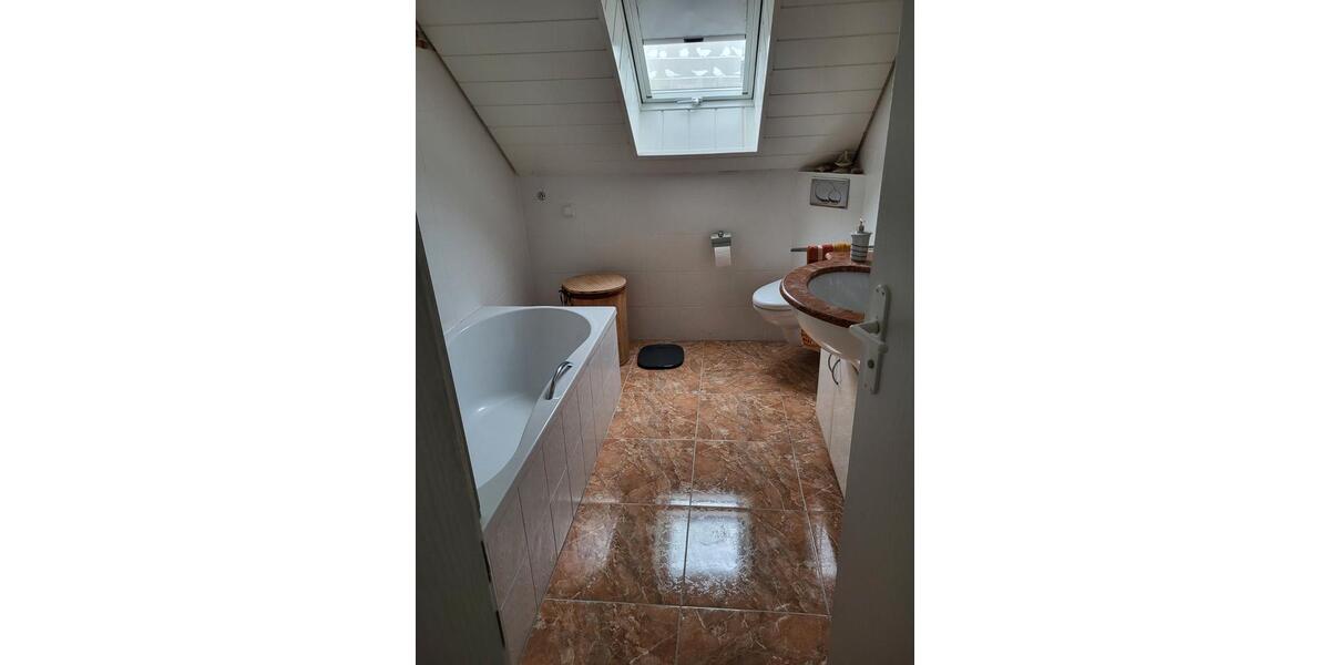 Mehrfamilienhaus, Wohnhaus Quierschied - 8 Zimmer, 245 m&sup2;, 330.000&euro; | Angebot:26788114