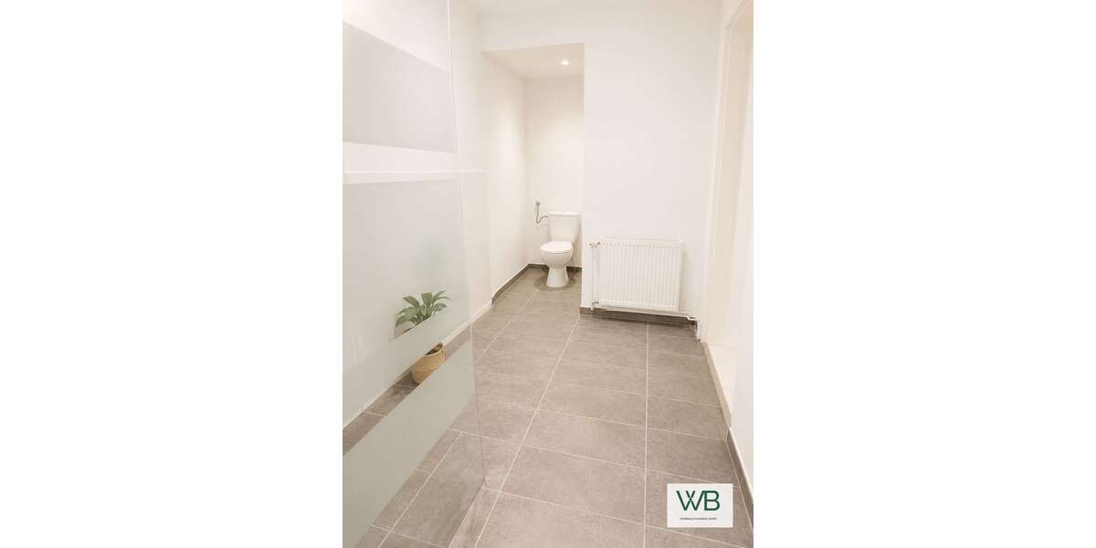 Etagenwohnung Helmstedt - 5 Zimmer, 129 m&sup2;, 1.100&euro; | Angebot:26847605