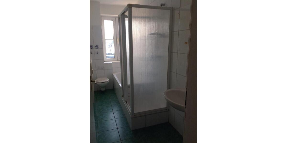 Etagenwohnung Hildburghausen - 2 Zimmer, 63 m&sup2;, 500&euro; | Angebot:26134109