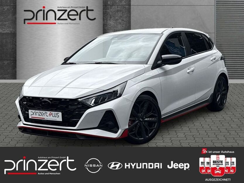 i20