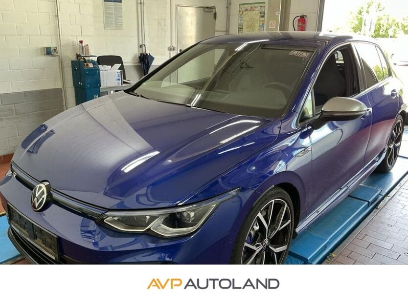 VW Golf 33.920 km 35.950 € Burghausen 84489