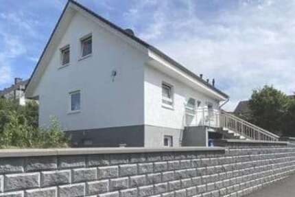 Haus zum Kaufen in Linden 698.000 € 201 m² 7 zimmer