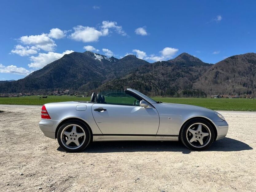 SLK 230
