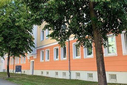 Wohnung Zeitz Aue - 2 Zimmer, 36 m&sup2;, 240&euro; | Angebot:26858883