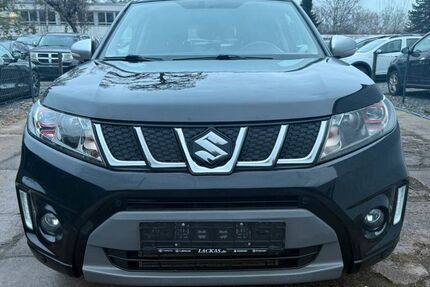 Suzuki Vitara 149.000 km 12.990 &euro; Berlin 12277