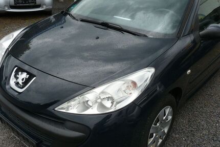 Peugeot 206 159.000 km 2.450 € Jena 07749
