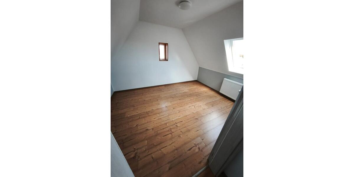 Dachgeschoßwohnung Bunde - 2 Zimmer, 60 m&sup2;, 600&euro; | Angebot:26285929