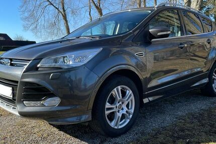 Ford Kuga 75.500 km 14.100 &euro; Wolpertswende 88284
