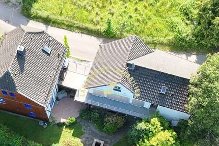 Haus Eitorf - 9 Zimmer, 343 m&sup2;, 595.000&euro; | Angebot:26800149