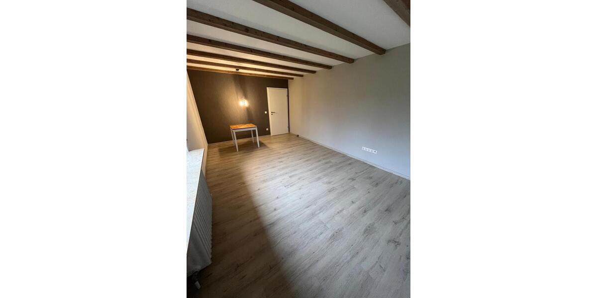 Erdgeschoßwohnung Pfedelbach - 3 Zimmer, 75 m&sup2;, 1.100&euro; | Angebot:25995021