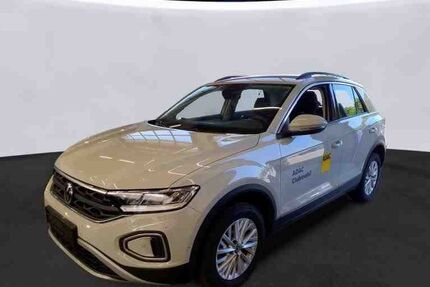 VW T-Roc 28.600 km 24.640 € Wackersdorf 92442