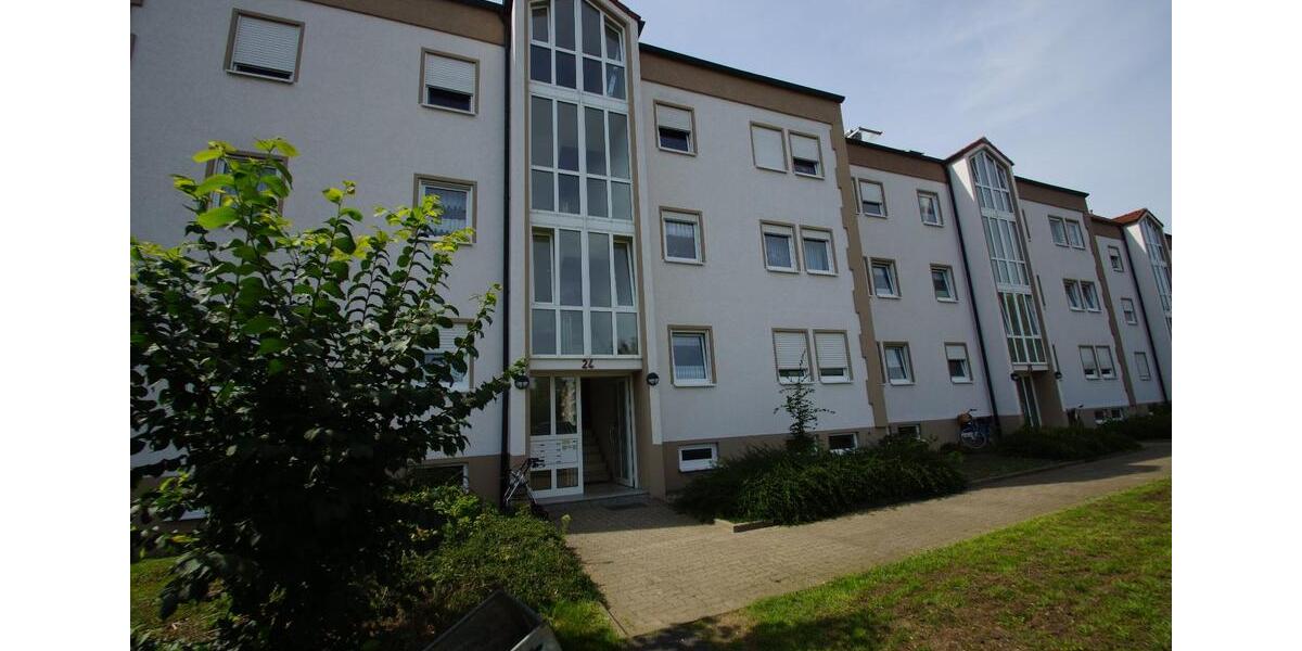 Dachgeschoßwohnung Neukloster - 3 Zimmer, 67 m&sup2;, 649&euro; | Angebot:25641407