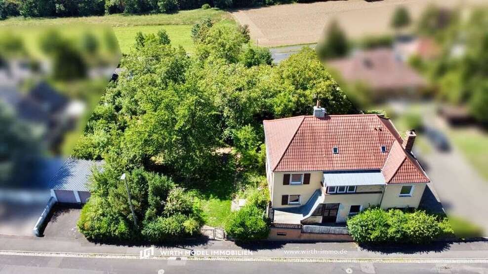 Haus zum Kaufen in Schweinfurt 900.000 € 223 m²