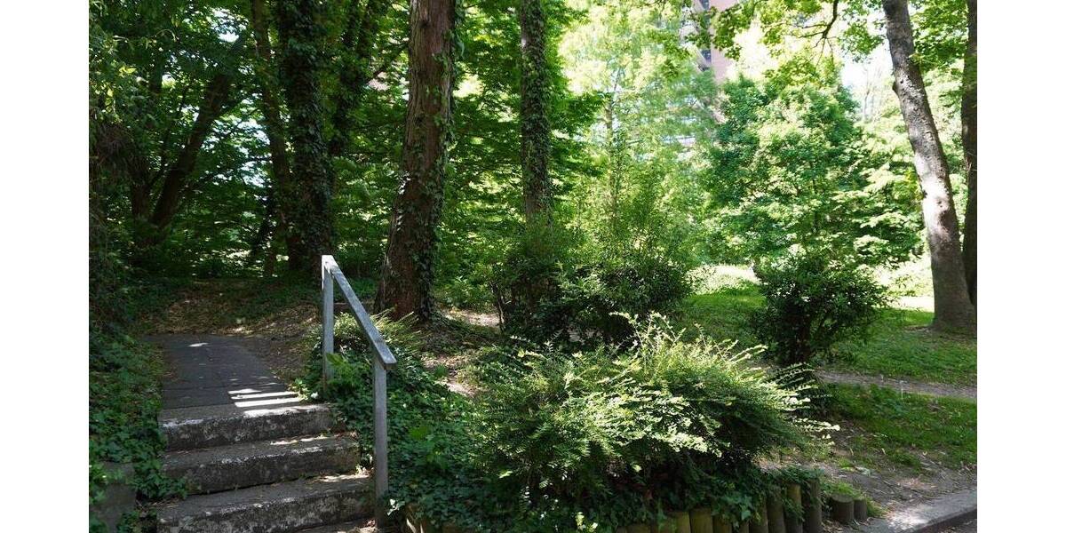 Etagenwohnung Köln Bayenthal - 3 Zimmer, 98 m&sup2;, 1.700&euro; | Angebot:26804290
