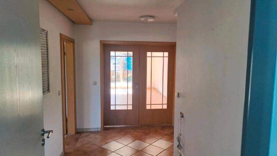 Erdgeschoßwohnung Niederorschel - 3.5 Zimmer, 107 m&sup2;, 750&euro; | Angebot:26368709