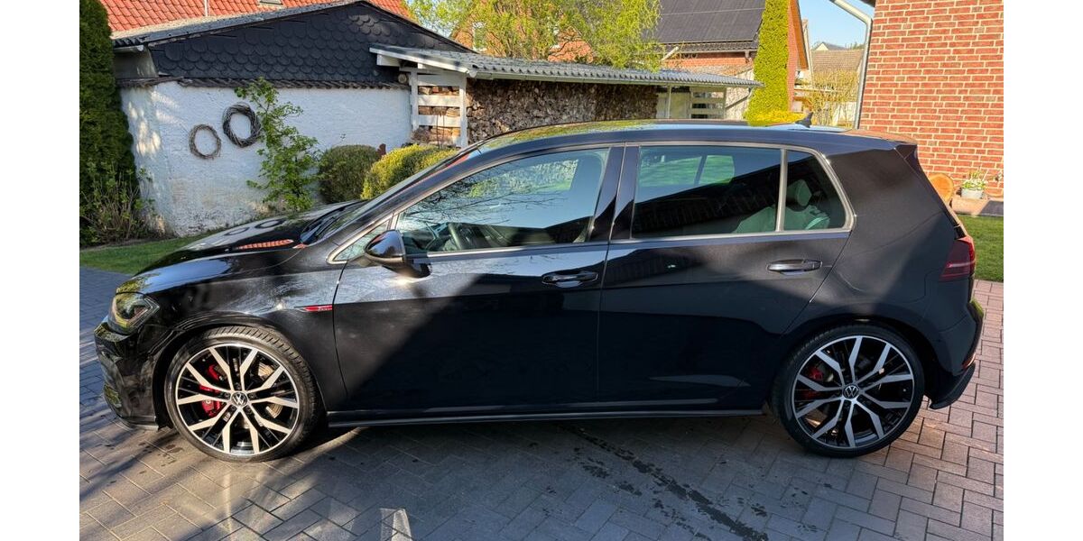 VW Golf 59.500 km 24.499 &euro; Diesdorf 29413