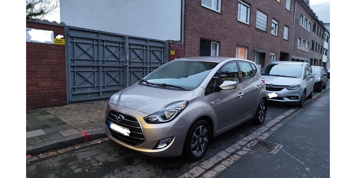 Hyundai ix20 39.430 km 13.990 &euro; Düren 52351
