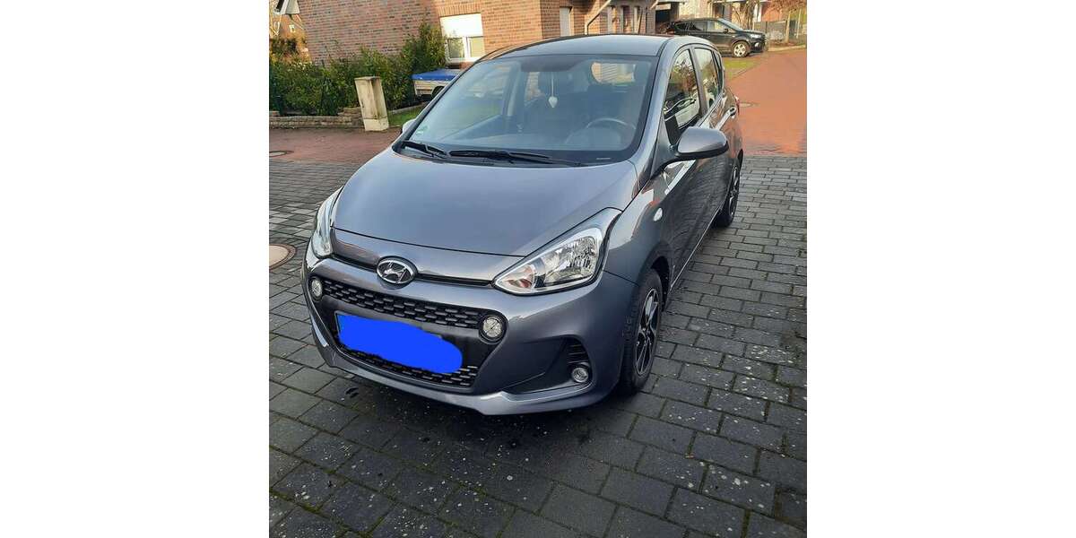 Hyundai i10 33.000 km 9.300 &euro; Wilhelmshaven 26388