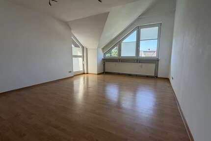 Wohnung Dörfles-Esbach Esbach - 2 Zimmer, 75 m&sup2;, 550&euro; | Angebot:26785537