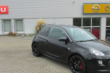 Opel Adam 124.726 km 8.990 &euro; Billigheim 74842