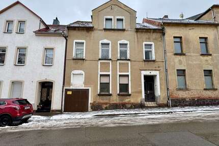 Haus zum Kaufen in Crimmitschau 30.000 € 134.25 m² 7 zimmer